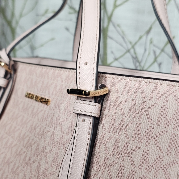 MK gilly tote - Picture 3 of 14